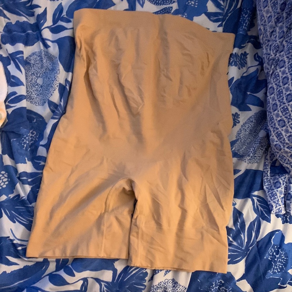 Maternity spanx XXXL